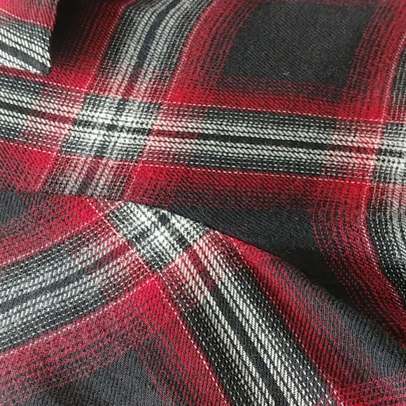 Madewell Red & Black Plaid Flannel - Picture 15 of 17